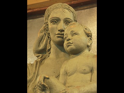 Портрет. Мадонна с младенцем (надгробие)